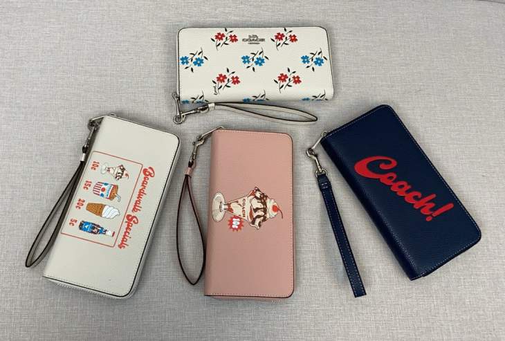Picture of Coach Wallets _SKUfw168890344fw
